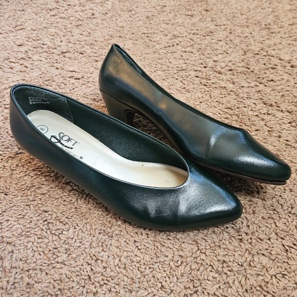 Soft Flexible by Highlight Womens 8 Black Low Heel Pumps Comfort Slip On Shoes - Picture 2 of 11